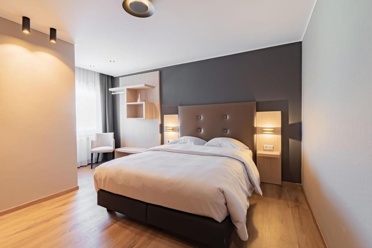 Hotel Re'Ser Stuff Roeser Eksteriør billede